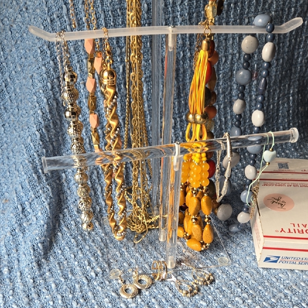 Jewelry Jackpot Box - Picture 3 of 12
